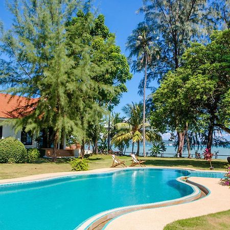 Villa Miracle Rawai Екстер'єр фото